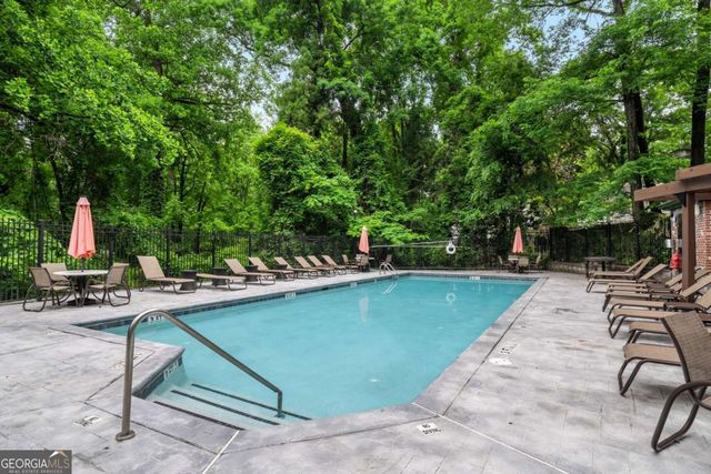 3235 Roswell Road NE 405, Atlanta, GA 30305