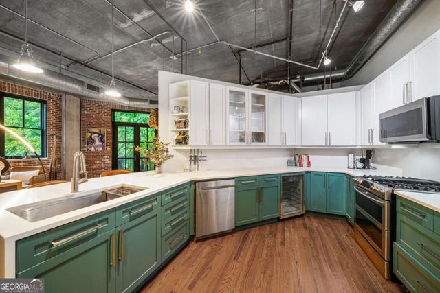 3235 Roswell Road NE 405, Atlanta, GA 30305