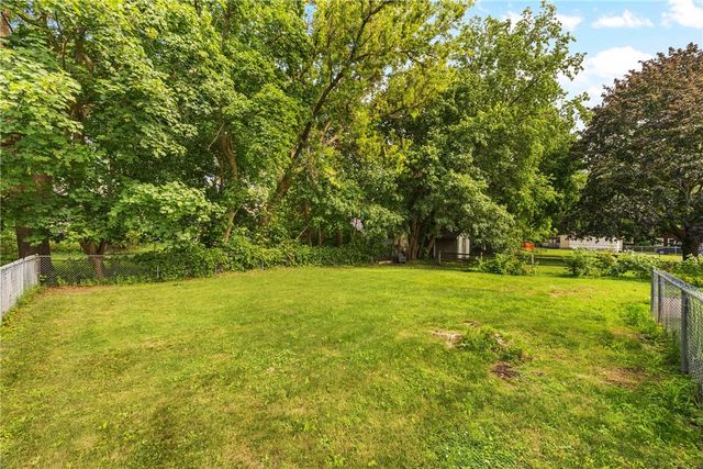 891 Whitney Road West, Perinton, NY 14450