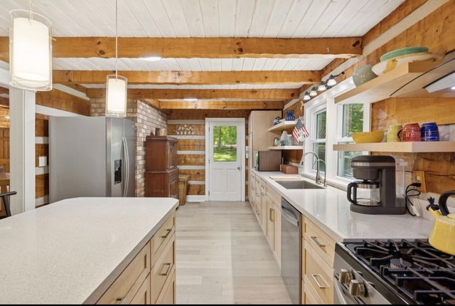 1190 Bald Eagle Dr, Kingston Springs, TN 37082