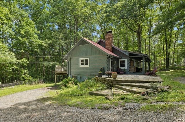 1190 Bald Eagle Dr, Kingston Springs, TN 37082