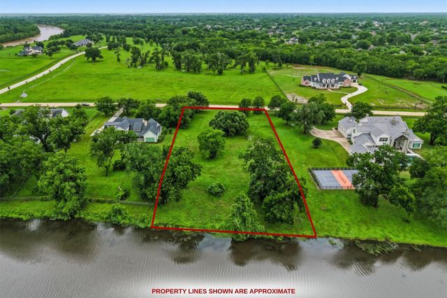 30803 Riverlake Road, Fulshear, TX 77441