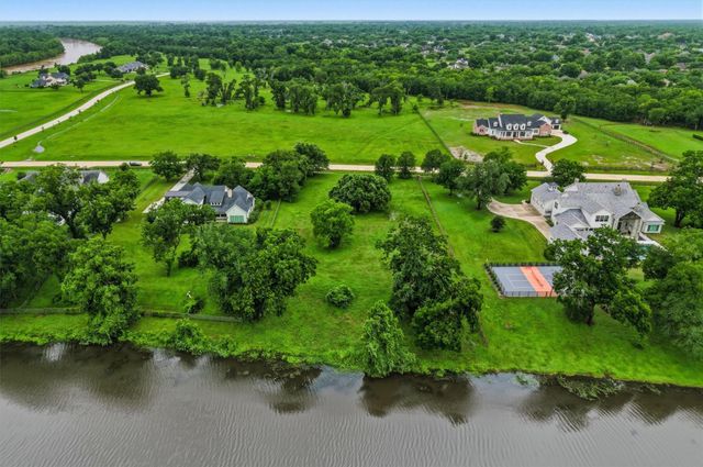 30803 Riverlake Road, Fulshear, TX 77441