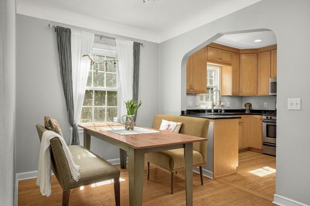 930 Nevada Avenue W, Saint Paul, MN 55117