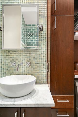 930 Nevada Avenue W, Saint Paul, MN 55117