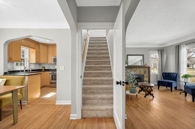 930 Nevada Avenue W, Saint Paul, MN 55117