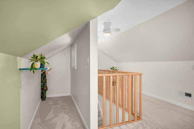 930 Nevada Avenue W, Saint Paul, MN 55117