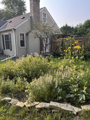 930 Nevada Avenue W, Saint Paul, MN 55117