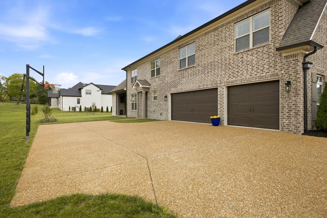 359 Broughton St, Gallatin, TN 37066