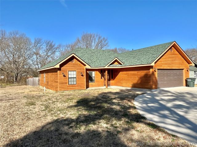 209 9th Avenue NW, Madill, OK 73446