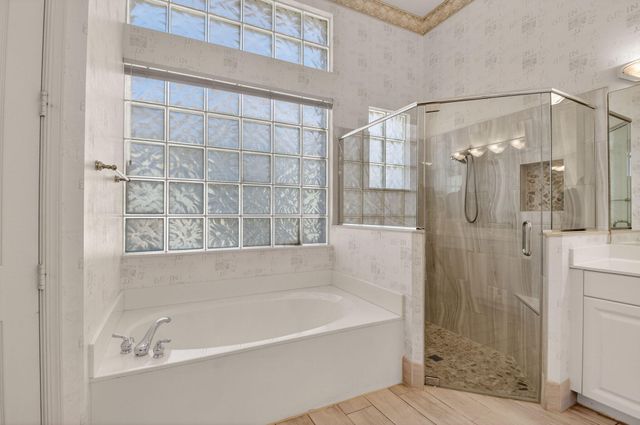 6795 Fairway Lakes Drive, Boynton Beach, FL 33472