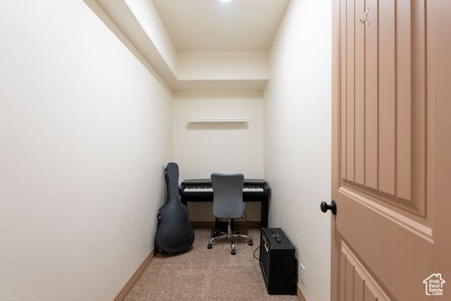 9235 S REDWASH RD, Jensen, UT 84035