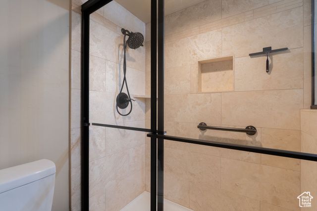 9235 S REDWASH RD, Jensen, UT 84035