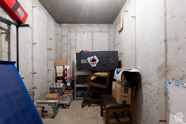 9235 S REDWASH RD, Jensen, UT 84035