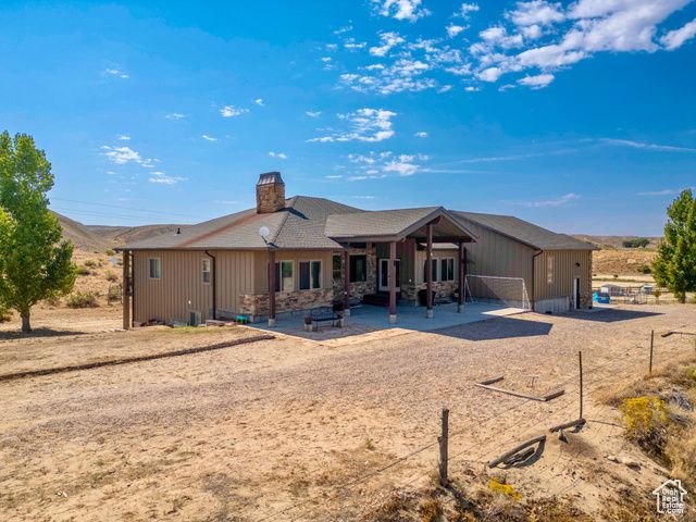 9235 S REDWASH RD, Jensen, UT 84035