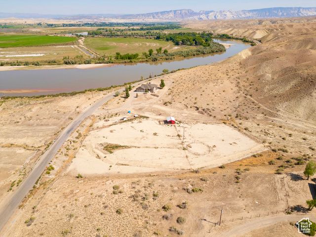 9235 S REDWASH RD, Jensen, UT 84035