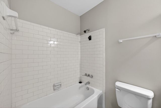 304 Walker St, Clarksville, TN 37042