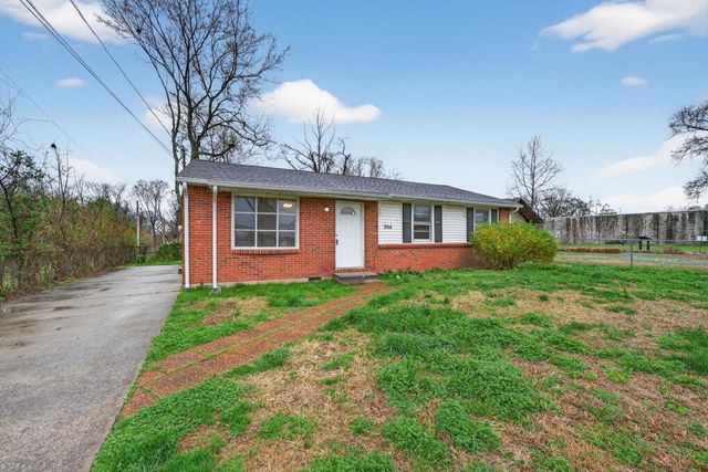 304 Walker St, Clarksville, TN 37042
