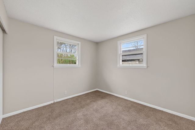 304 Walker St, Clarksville, TN 37042