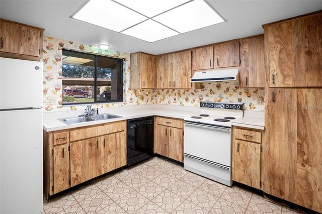 2549 OAKLEAF LANE 36C, Clearwater, FL 33763