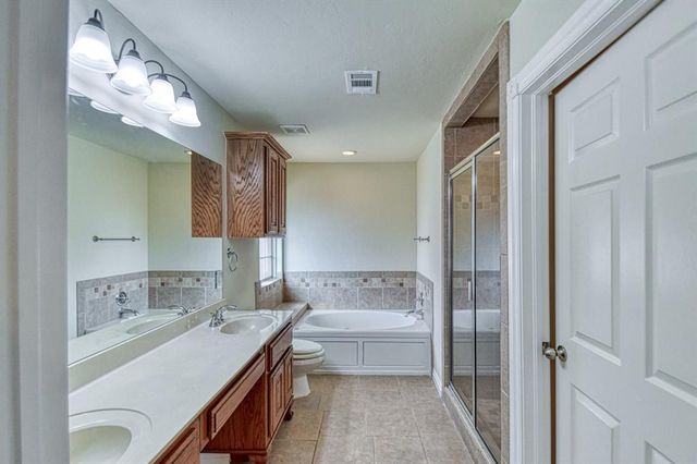 2940 Coach Court, Norman, OK 73071