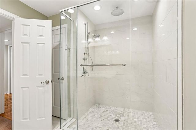 4246 River Green Drive NW 210, Atlanta, GA 30327