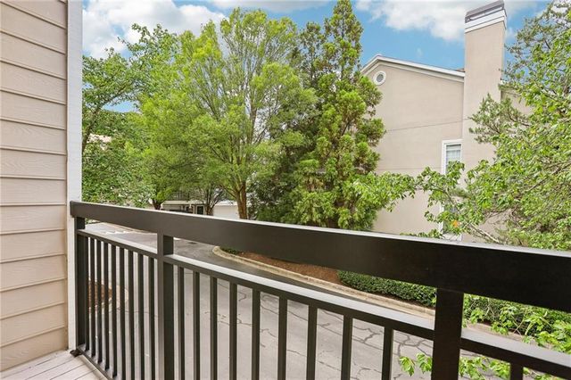 4246 River Green Drive NW 210, Atlanta, GA 30327