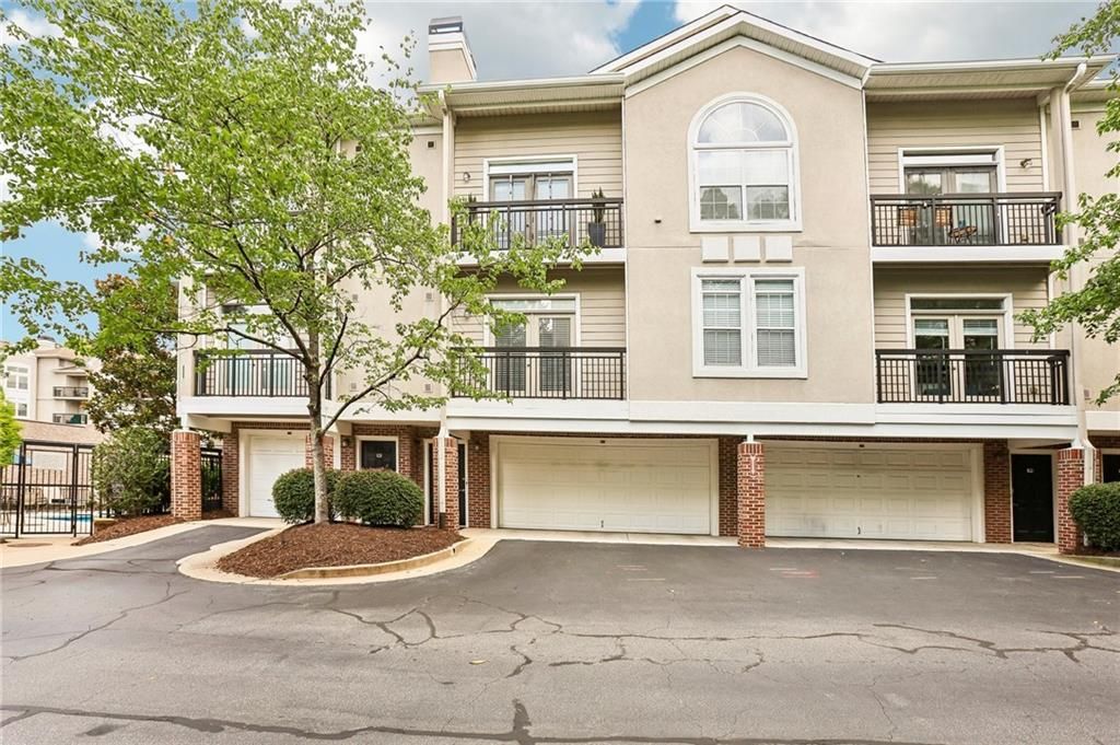 4246 River Green Drive NW 210, Atlanta, GA 30327