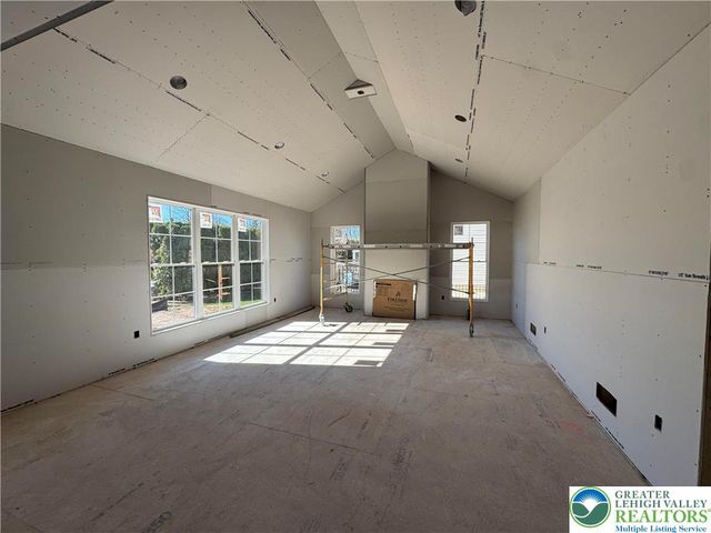 1899 Kecks Lane, Weisenberg Twp, PA 18031