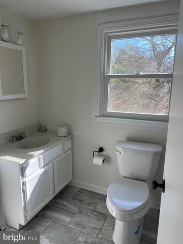 202 REBECCA LN, Coatesville, PA 19320