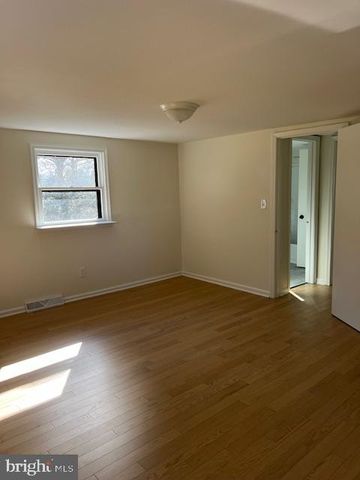 202 REBECCA LN, Coatesville, PA 19320