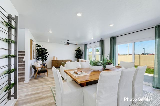 1926 E Springloyd St, Meridian, ID 83642