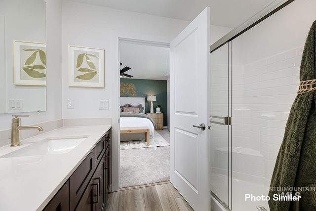 1926 E Springloyd St, Meridian, ID 83642