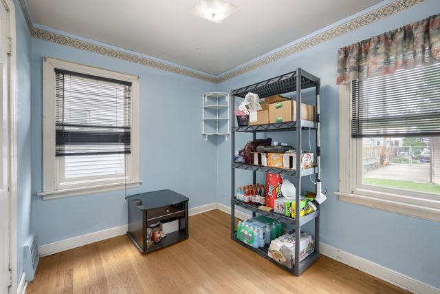 10743 S Kedzie Avenue, Chicago, IL 60655