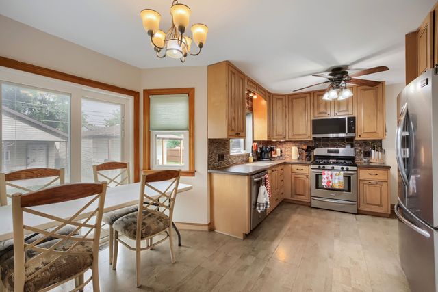 10743 S Kedzie Avenue, Chicago, IL 60655
