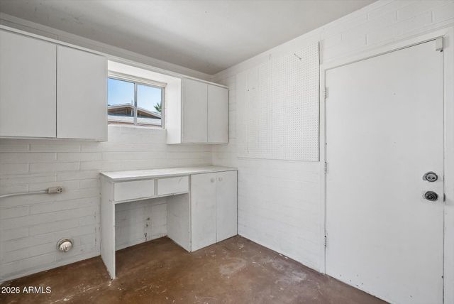 517 N 53RD Place, Mesa, AZ 85205