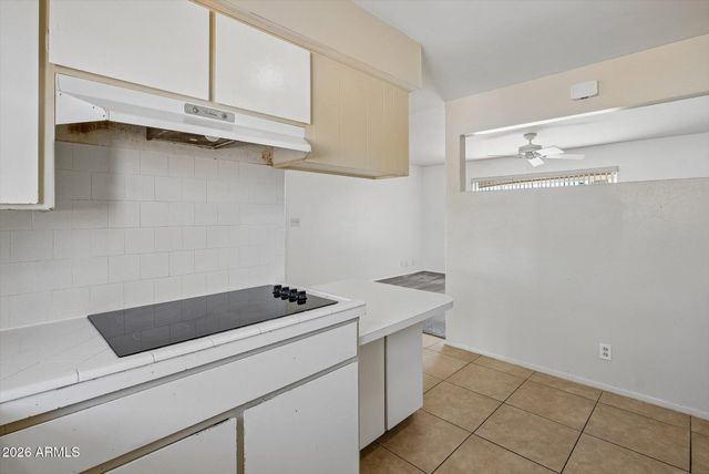 517 N 53RD Place, Mesa, AZ 85205