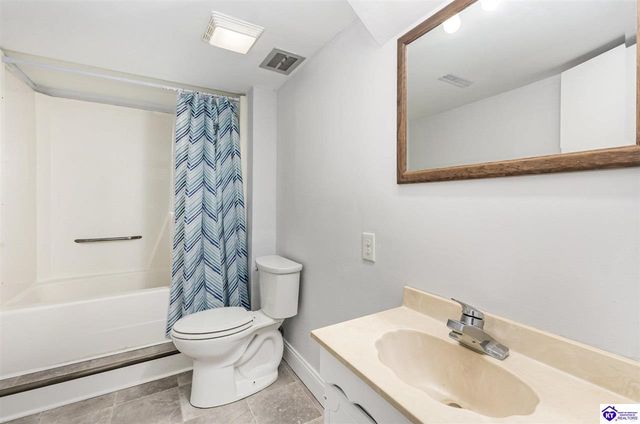 213 W French Street, Elizabethtown, KY 42701
