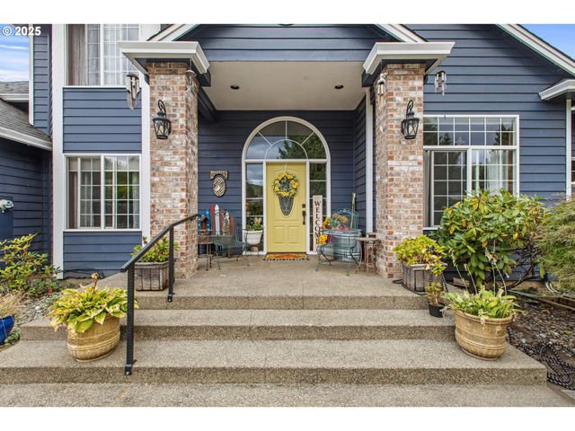 101 ASTER St, Winchester, OR 97495