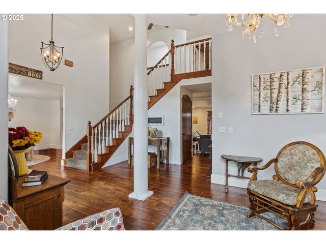 101 ASTER St, Winchester, OR 97495