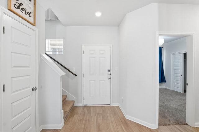 2437 Lucy Axel LN, Round Rock, TX 78665