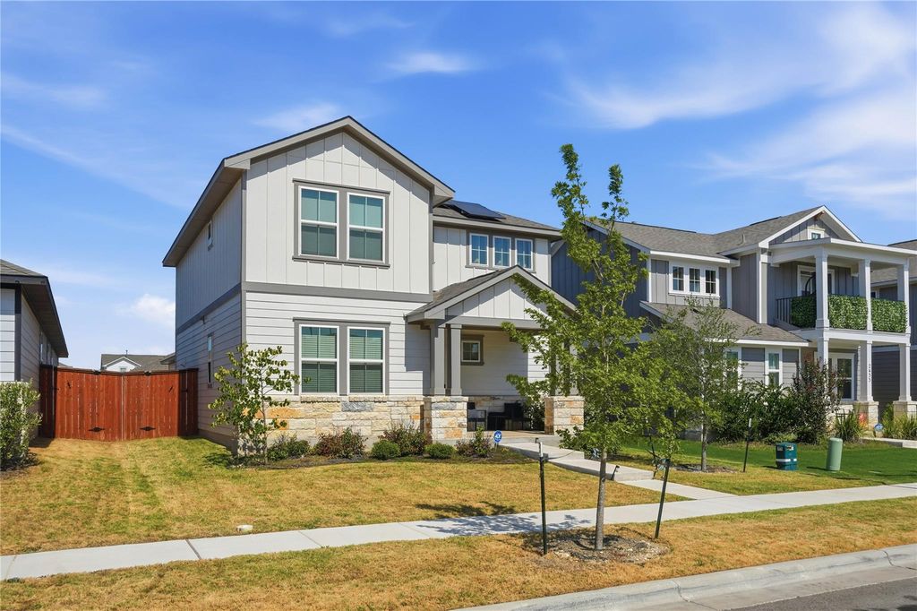 2437 Lucy Axel LN, Round Rock, TX 78665