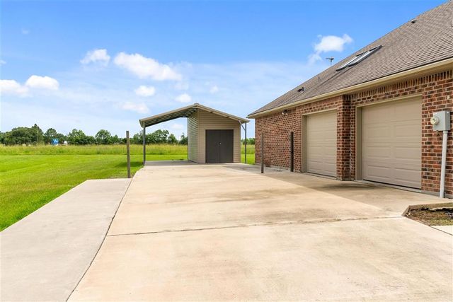 523 Lakota Street, Lacassine, LA 70650