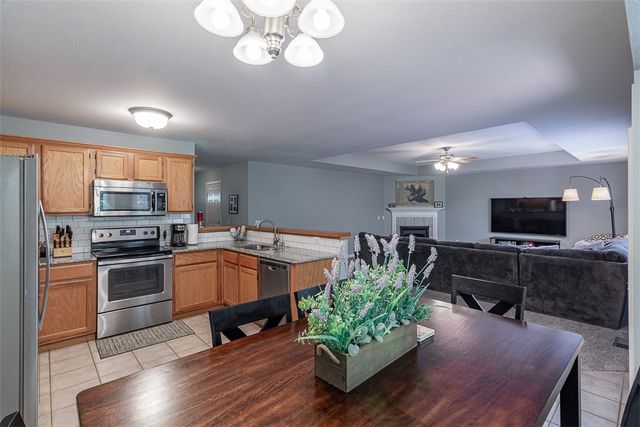 40 Headley Drive, Bella Vista, AR 72714