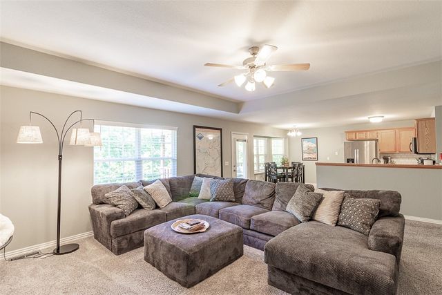 40 Headley Drive, Bella Vista, AR 72714