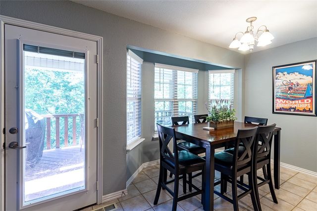 40 Headley Drive, Bella Vista, AR 72714