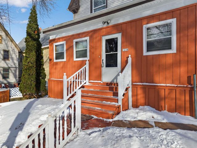 1238 N 33rd STREET, Milwaukee, WI 53208