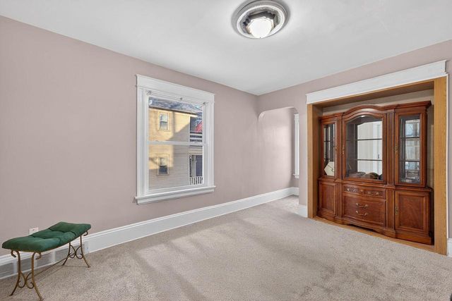 1238 N 33rd STREET, Milwaukee, WI 53208