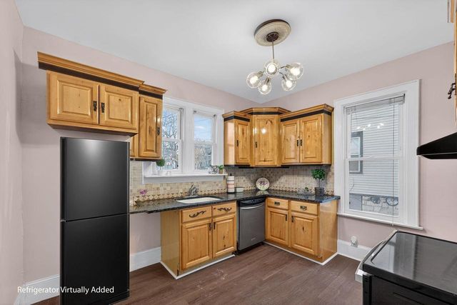 1238 N 33rd STREET, Milwaukee, WI 53208