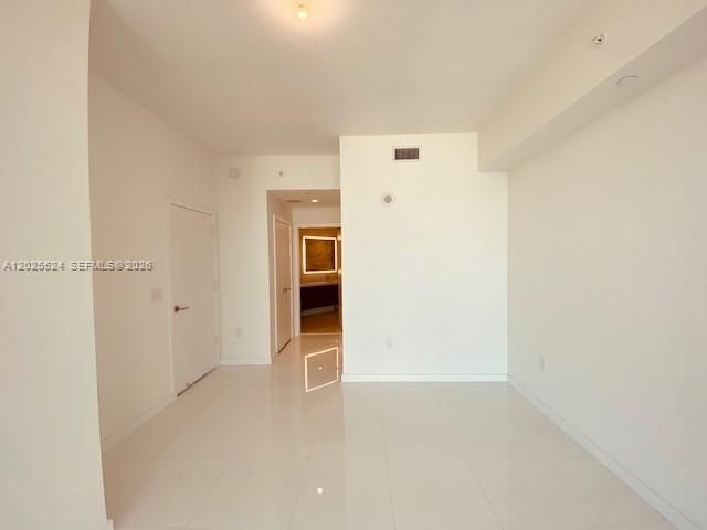 851 NE 1st Ave 1808, Miami, FL 33132